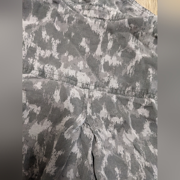 Cloth & Stone Button Down Shirt High Low Hem Size XS - Picture 3 of 13